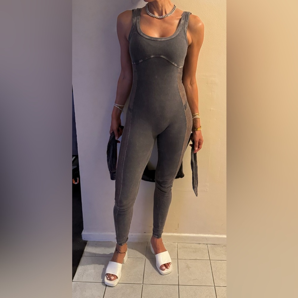 Beautiful ribbed jumpsuit